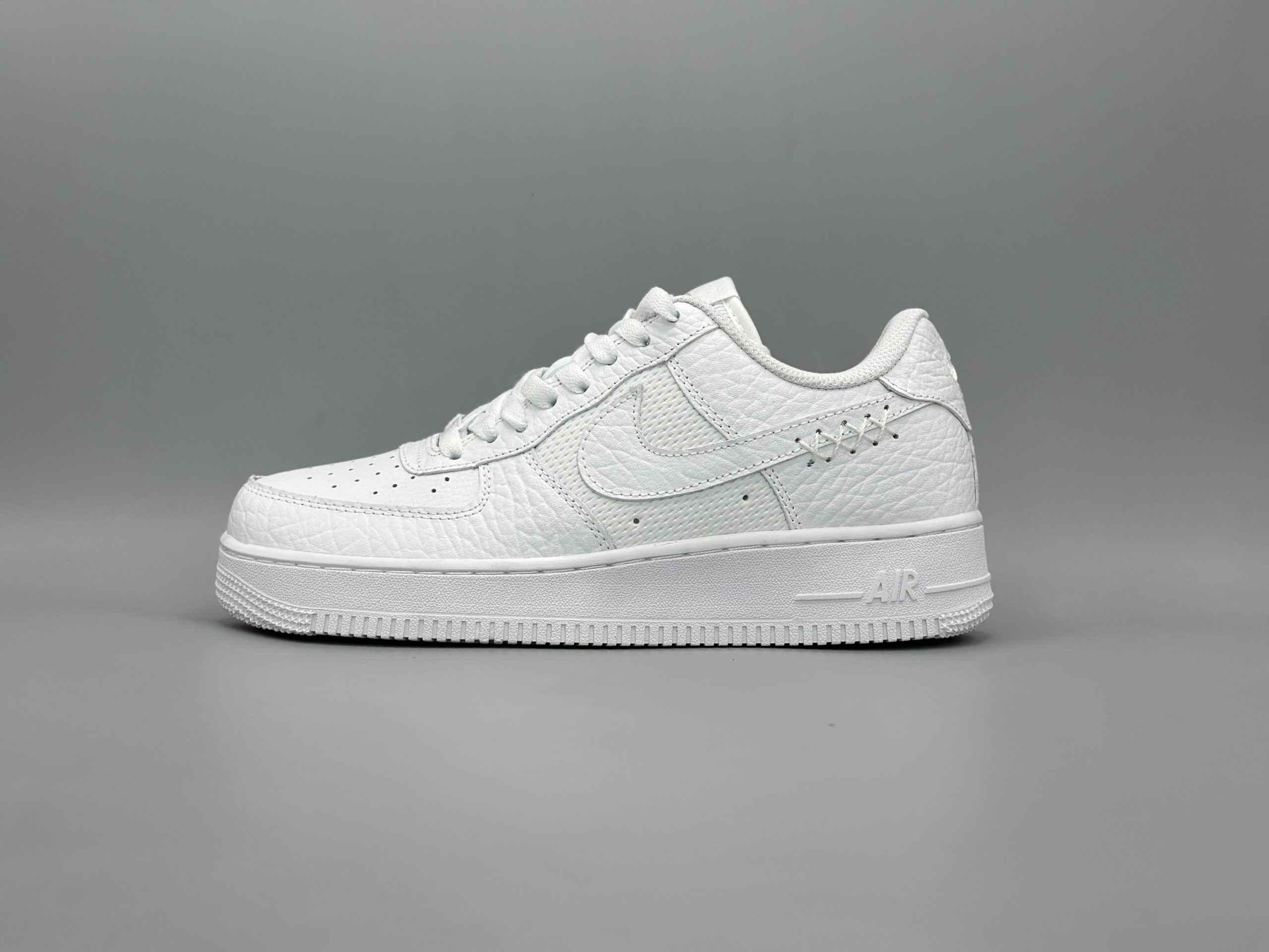 کتانی نایکی ایرفورس1 کالر آف مانف/Nike Air Force1 low